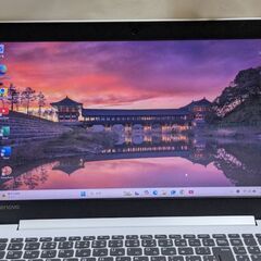🎆Lenovo🌟ideapad330🌟高性能美品白🌟SSD🌟WIN11🌟Office2021の画像