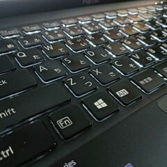 intel　11世代　LIFEBOOK軽量薄型ノート　パソコンの画像