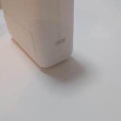 【純正・未使用】64W USB-C 充電器の画像