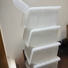 ダイソー　収納ケース1個300円の画像