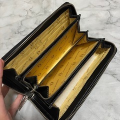 ハッシュパピー 長財布 ブラックの画像