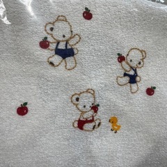 新品 ファミリア スタイ 汗取りパット ガーゼハンカチ の画像