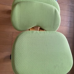 椅子の画像