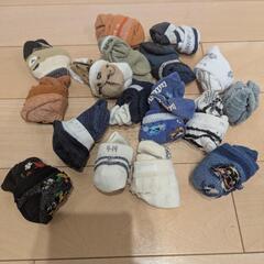 【17個セット】ベビー靴下　 多色 キャラクター柄　主に0歳〜1歳向け　男の子の画像