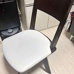伸縮式ダイニングテーブル4点セットの画像
