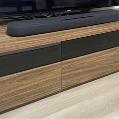 テレビボードの画像