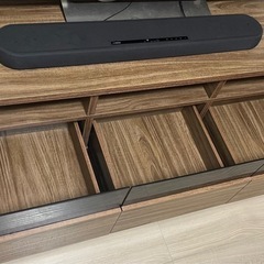 テレビボードの画像