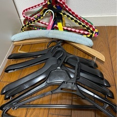 ハンガー セット 約50本の画像