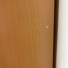 木の棚（本や置物に）の画像