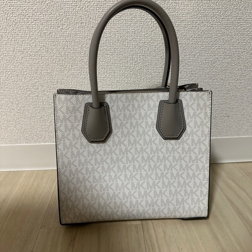 MICHEAL KORS ハンドバック