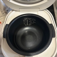 炊飯器の画像