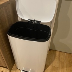 【新品・未使用】大容量ゴミ箱50Lの画像