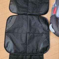 GRACO　グレコ　チャイルドシート　ジュニアシート　汚れ防止のシートカバー付きの画像