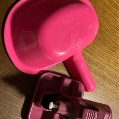 犬ゲージ用給水器 の画像