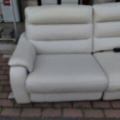 美品　定価18万以上　ニトリ　電動ソファー　邪魔なので超激安投げ売り価格　ソファー　3人掛け　ソファ　ベッド　ソファベットの画像
