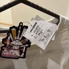 『新品タグ付き』ワッペン Tシャツの画像