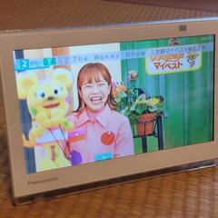 パナソニック　プライベートビエラ　１０インチ　ポータブルテレビ　の画像