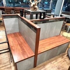 【造作費120万・コンクリート調大型ベンチ】の画像
