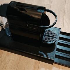ネスプレッソ コーヒーメーカー カプセルケース付きの画像