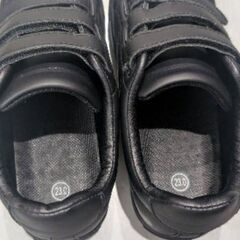 スニーカー　23cmの画像
