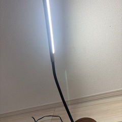 デスクライト
の画像