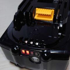 マキタ 18v6ahバッテリー3台の画像