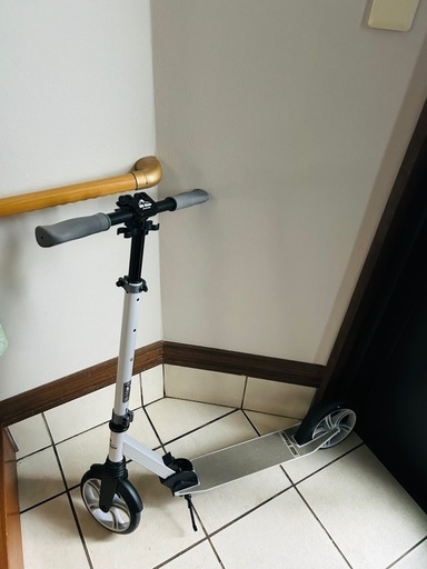 9月まで4500円！大人用キックボード