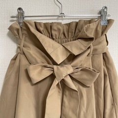 アースミュージックアンドエコロジー スカートの画像