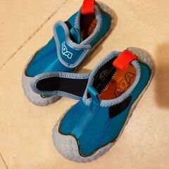 AQA　マリンシューズ　18センチの画像
