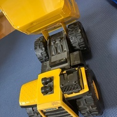 ダンプカー　おもちゃの画像