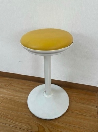 OKAMURA pirouetto（ピルエット）スツール イエロー