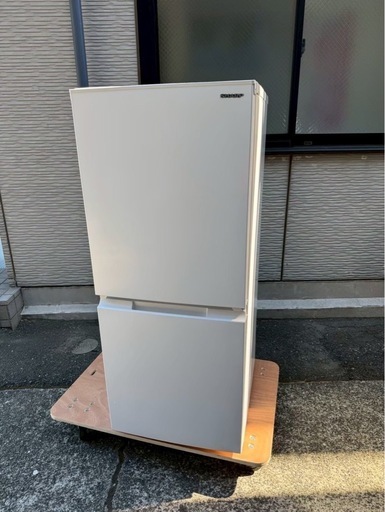 SHARP 冷蔵庫 SJ-D15J-W 152L 2023年製