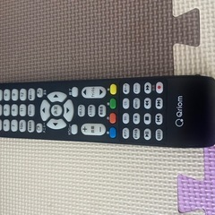 山善 Qriom 32型液晶テレビ QRT-32W2Kの画像