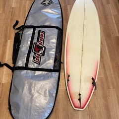 サーフボード　ボードケース付きの画像