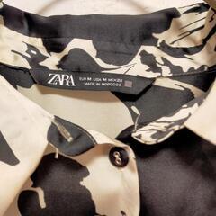 ZARA 柄ロングシャツの画像