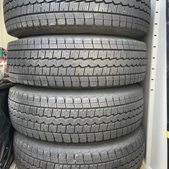 4本セット-200系ハイエース純正ホイール冬タイヤ195／80R15の画像
