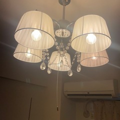 お部屋のライト 照明の画像