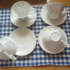 ミッキーミニーペアカップ4個セットの画像