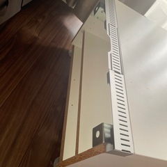 テレビラックの画像
