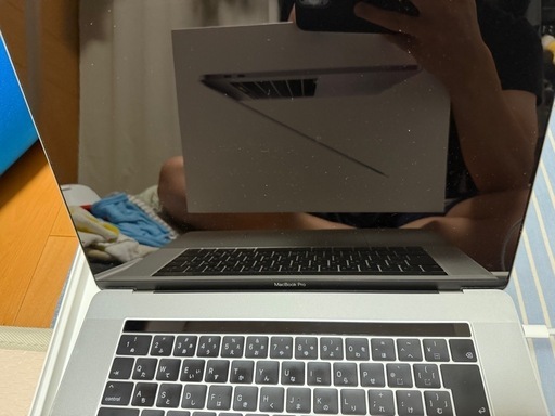 MacBook Pro 15インチ　2019モデル