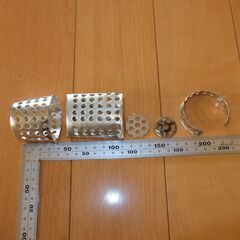 穴あきステンレス SUS304 穴開き メッシュ 板 端材 DIY 加工 自作 ハンドメイド素材 穴開き 金属 金網の画像