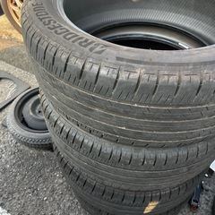 225/50R18 アレンザ　タイヤ4本　8部山の画像