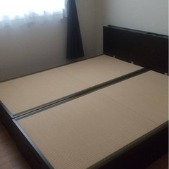 シングルベッド✖️2 ライト、収納ありの画像