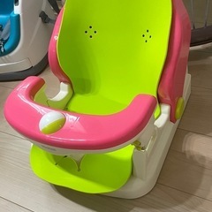 子供椅子、おもちゃまとめ売りの画像
