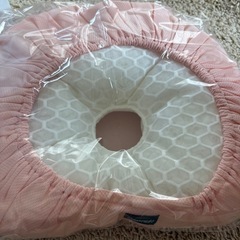 新品　エスメラルダ　枕の画像