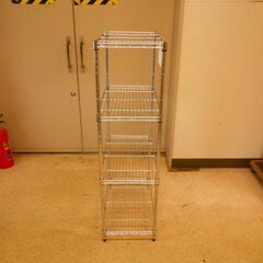 【利再来留館（調布市粗大ごみ再生品）】　出品Ｎｏ．１０　　品名　メタルラックの画像