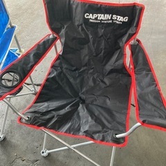 中古品 　キャプテンスタッグ(CAPTAIN STAG) アウトドアチェア チェア ラウンジチェア ドリンクホルダー付きの画像