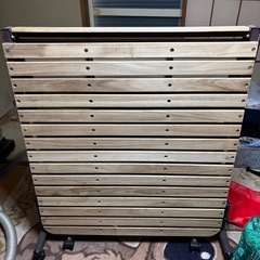 折りたたみベッドの画像