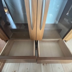 食器棚 本棚の画像