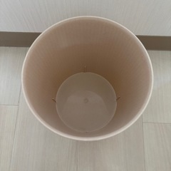 ゴミ箱の画像